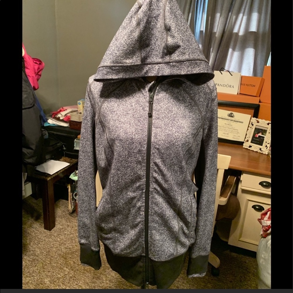 Lululemon  zip up